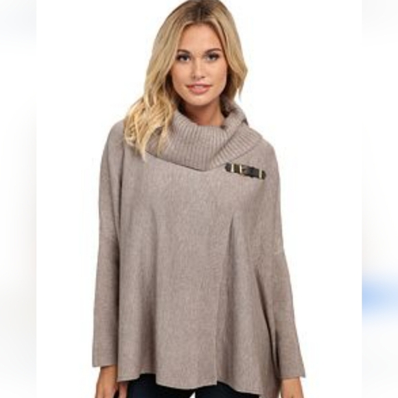 CALVIN KLEIN Black Buckle-Detail Turtleneck Poncho. Size S/M NWT - Picture 2 of 16